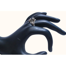 92.5 Sterling Silver Ring with Deity Motif 92.5 Sterling Silver Ring with Deity Motif