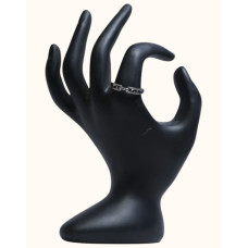 92.5 Sterling Silver Chain Link Ring with Black Enamel 92.5 Sterling Silver Chain Link Ring with Black Enamel