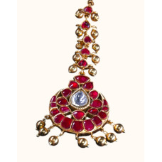 92.5 Sterling Silver Gold-Polished Maang Tikka with Kemp Stone Accents 92.5 Sterling Silver Gold-Polished Maang Tikka with Kemp Stone Accents