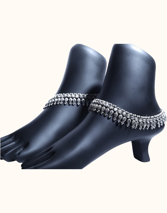  92.5 Pure Silver Traditional Leaf Motif Anklet